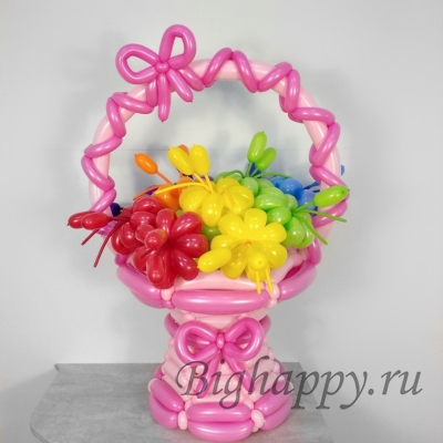 Цветы из шаров в корзинке &quot;Цветочная фантазия&quot; фото