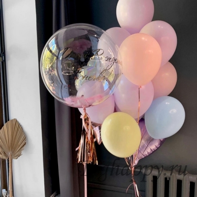 Воздушные шары на день рождения «Разноцветный макарун с розовым» фото