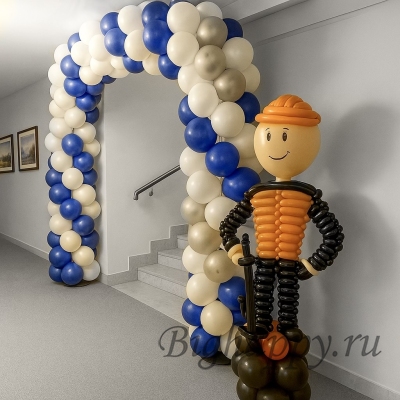 Фигура из шаров для корпоративного мероприятия фото