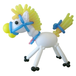 Лошадка из шаров фото