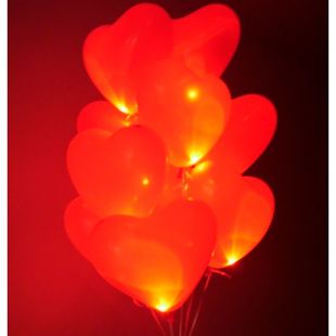 Светящийся шар в форме сердца с гелием фото