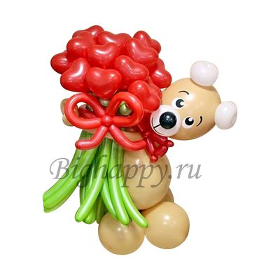 Мишка из шаров с букетом из 15 цветочков с сердечками