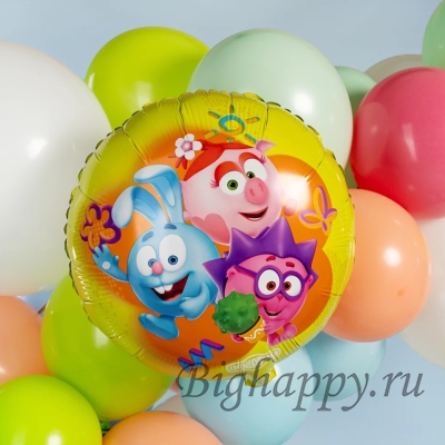 Круглый шар с ярким рисунком героев Смешарики