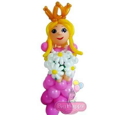 Принцесса из воздушных шариков с короной и букетом белых цветов 170 см