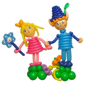 Сказочные мальчик и девочка из шаров фото