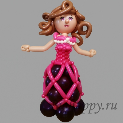 Фигура девушки из воздушных шаров в пышном платье фото