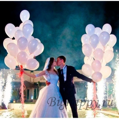 Светящиеся шары на Свадьбу фото