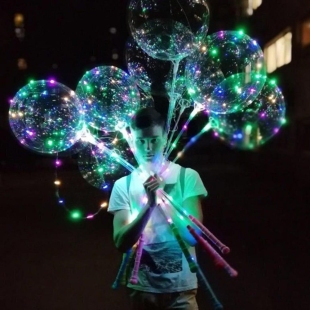 Светящиеся шары Bubbles с разноцветной подсветкой фото