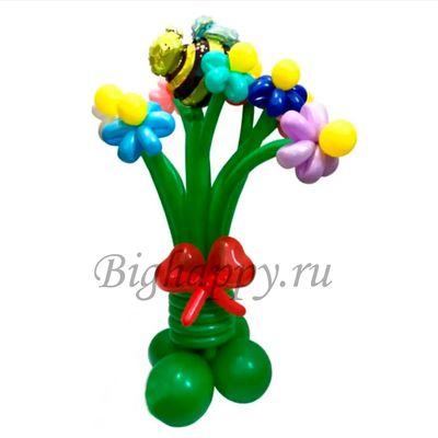 Букет из воздушных шаров Разноцветные герберы и пчела