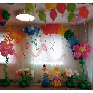 Оформление шарами в детском саду фото