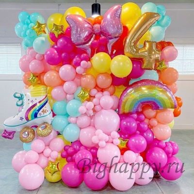 Стена из воздушных шаров С Днем рождения