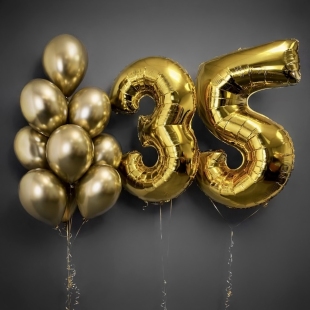 Композиция с фольгированными шарами-цифрами "35" фото