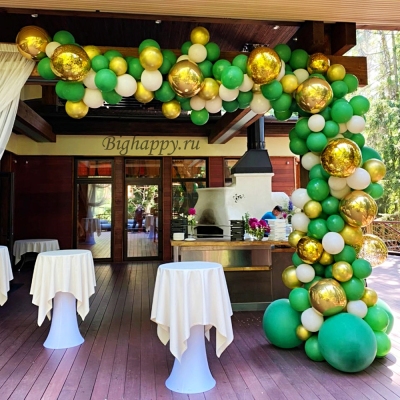 Разнокалиберная гирлянда из воздушных шаров на открытие ресторана