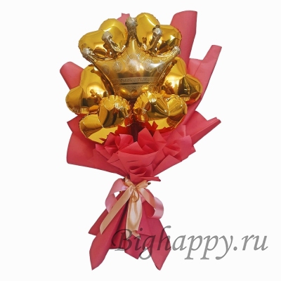 Букет из минишаров с золотыми сердцами и короной