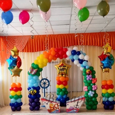 Оформление детского сада шарами на выпускной фото