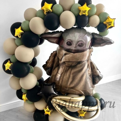 Композиция из шаров Мастей Йода с стиле Звездные войны