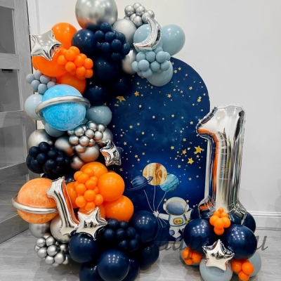 Фотозона из шаров на 1 годик &quot;Космический первый день рождения&quot; фото