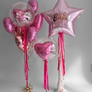 Оформление воздушными шарами в стиле &laquo;Барби&raquo; фото