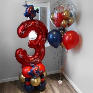 Композиция из шаров в стиле &laquo;Человек паук&raquo; фото