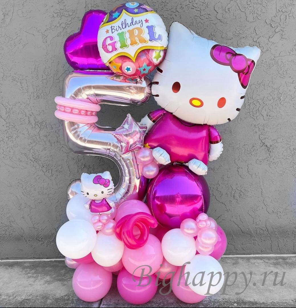 Ярко-розовая композиция из шаров в стиле Hello Kitty с цифрой