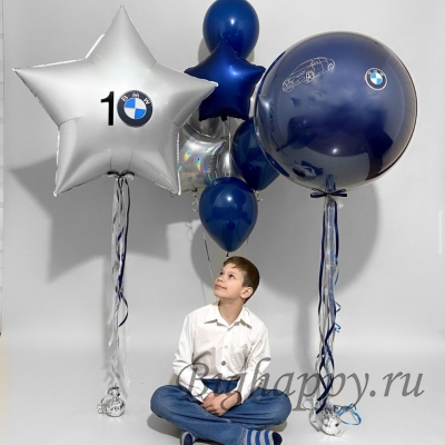 Композиция из воздушных шаров с гелием на день рождения «Синий и серебро»