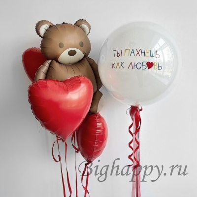 Композиция со стеклянным белым шаром, красными сердцами и мишкой &quot;Ты пахнешь как любовь&quot; фото