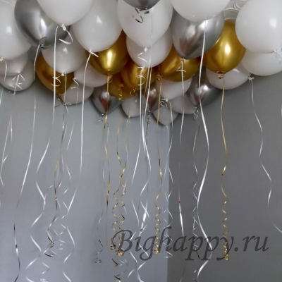 Красивые воздушные шарики под потолок &quot;Белое золото и серебро&quot; фото