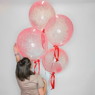 Букет воздушных шаров с гелием «Красные искры» фото