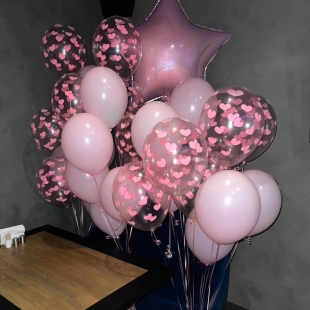 Композиция из шаров с гелием «Розовая мечта» фото