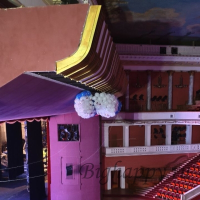 Сброс воздушных шаров &laquo;Финальный&raquo;